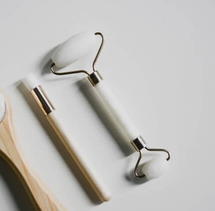 Facial cleansing and exfoliation tools and massage jade roller